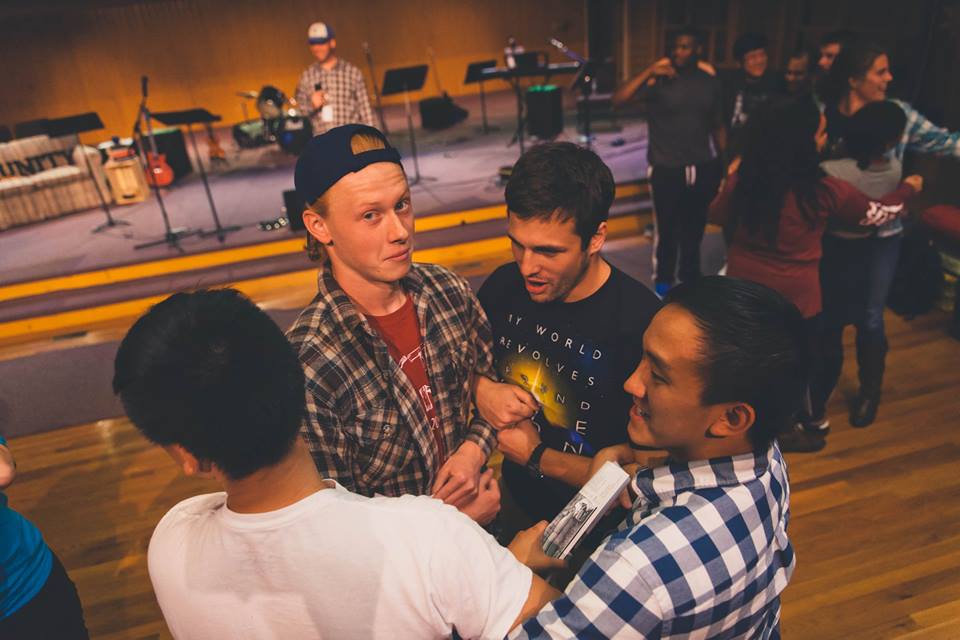 12107974_896608187092014_6001599299719699779_n